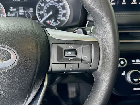 Used 2025 INFINITI QX60 Pure image 23