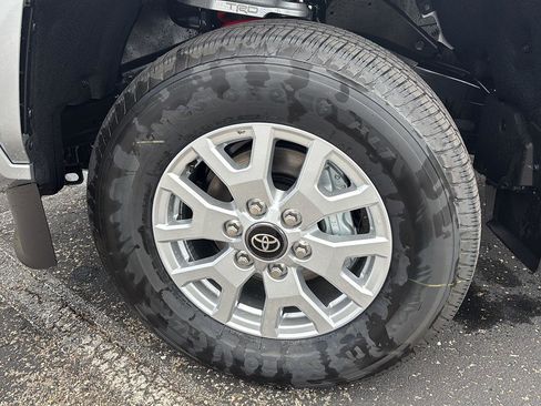 New 2026 Toyota Tacoma SR5 AWD/4WD image 2