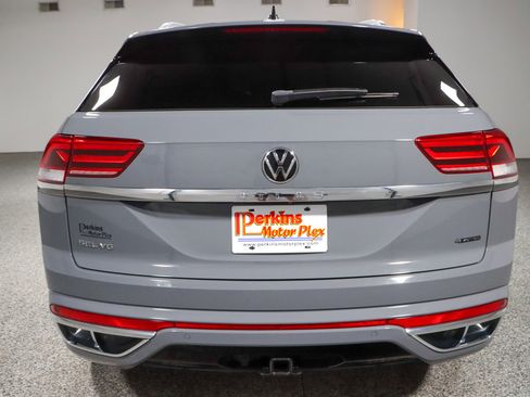 Used 2023 Volkswagen Atlas Cross Sport SEL Premium R-Line AWD/4WD image 8