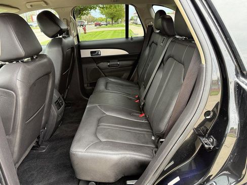 Used 2013 Lincoln MKX FWD image 10
