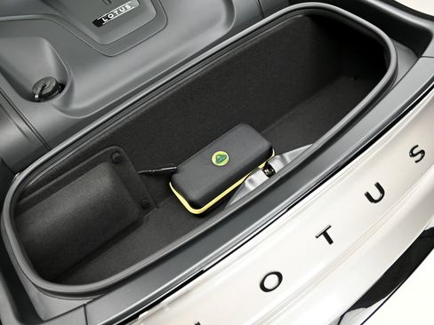 New 2026 Lotus Emira SE RWD image 30