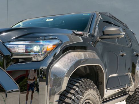 Used 2026 Toyota 4Runner Limited AWD/4WD image 32