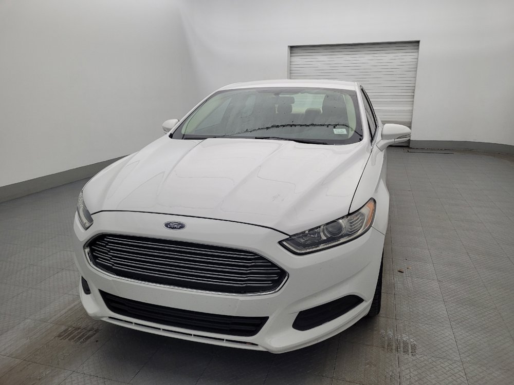 Used 2016 Ford Fusion SE FWD image 15