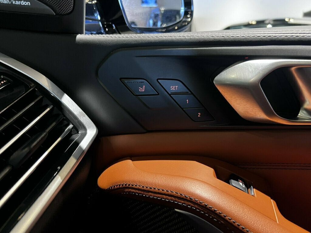 Used 2022 BMW X5 M50i w/ Executive Package AWD/4WD image 36