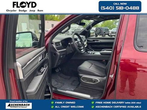 New 2024 Jeep Wagoneer Series II image 10