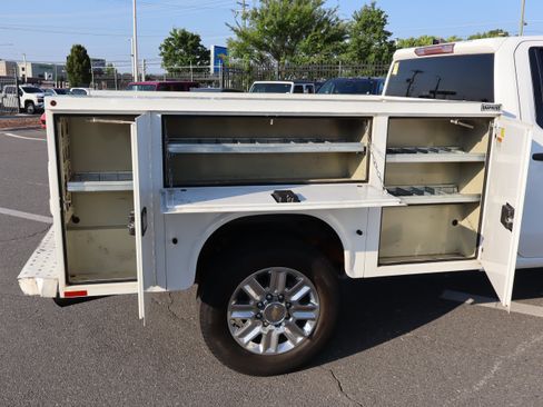 Used 2020 Chevrolet Silverado 2500 W/T w/ WT Convenience Package AWD/4WD image 12