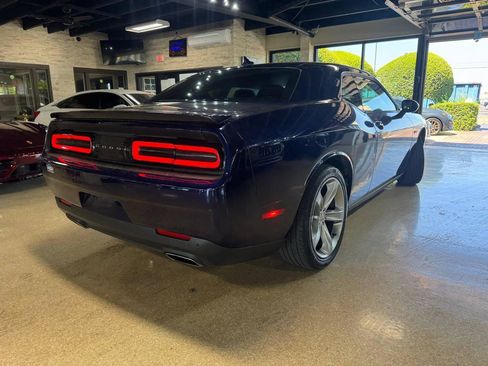 Used 2015 Dodge Challenger SXT w/ Super Sport Group (SS/T) RWD image 7