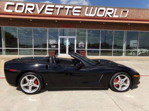 Used 2006 Chevrolet Corvette Convertible w/ Preferred Equipment Group RWD image 5