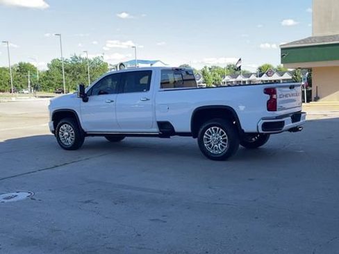 Used 2023 Chevrolet Silverado 3500 High Country AWD/4WD image 6