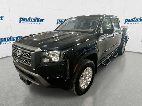 Used 2023 Nissan Frontier SV w/ Technology Package AWD/4WD image 1