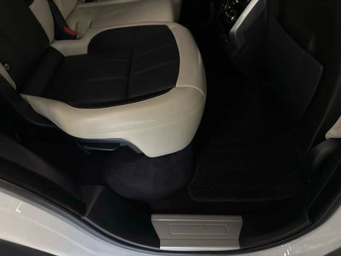 Used 2019 Land Rover Range Rover Sport HST AWD/4WD image 18