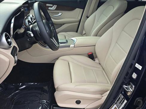 Certified 2021 Mercedes-Benz GLC 300 image 15