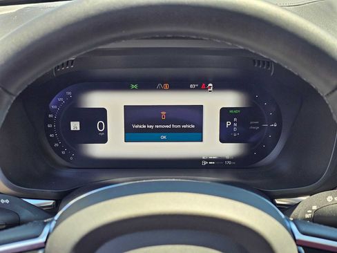 Certified 2023 Volvo XC60 T8 Ultimate AWD/4WD image 27