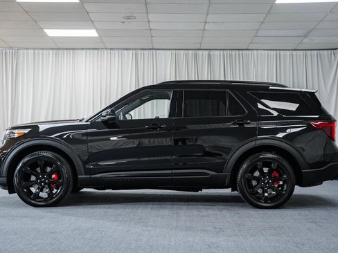 Certified 2023 Ford Explorer ST w/ Equipment Group 401A image 5