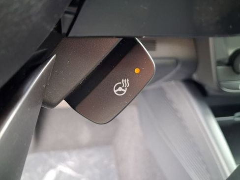 New 2026 Subaru Outback Touring XT AWD/4WD image 32