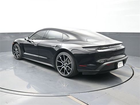 Used 2023 Porsche Taycan w/ Premium Package image 3