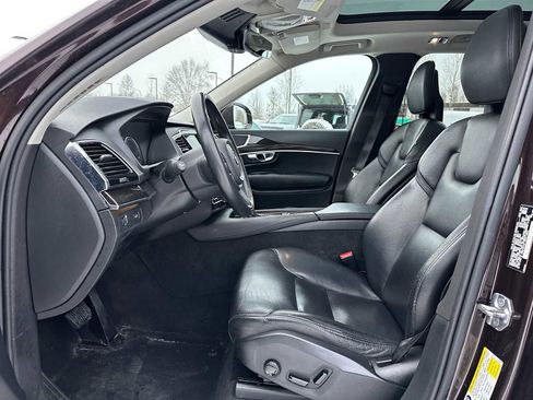 Used 2018 Volvo XC90 T6 Momentum image 22