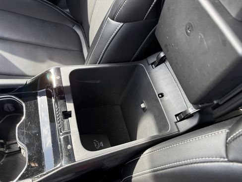 Used 2023 Jeep Grand Cherokee L Limited w/ Luxury Tech Group II image 38