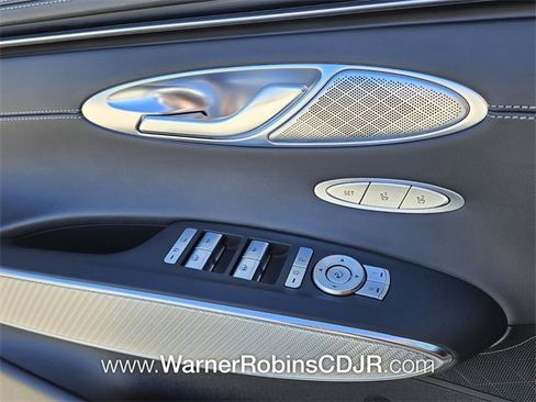 Used 2025 Genesis GV70 2.5T w/ Sport Prestige Package image 33