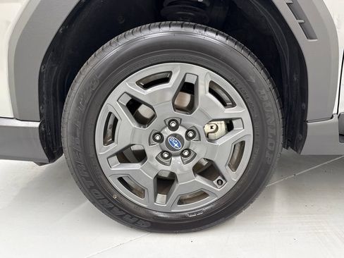 Used 2026 Subaru Forester Premium AWD/4WD image 10