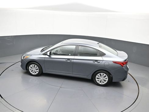 Used 2019 Hyundai Accent SE FWD image 34