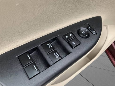 Used 2015 Honda Accord EX-L image 10