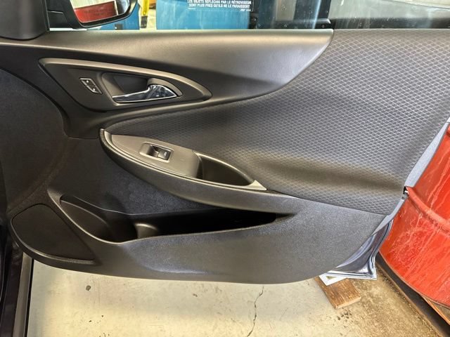 Used 2023 Chevrolet Malibu LT FWD image 21