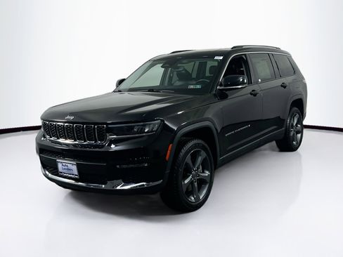Used 2021 Jeep Grand Cherokee L Limited image 1
