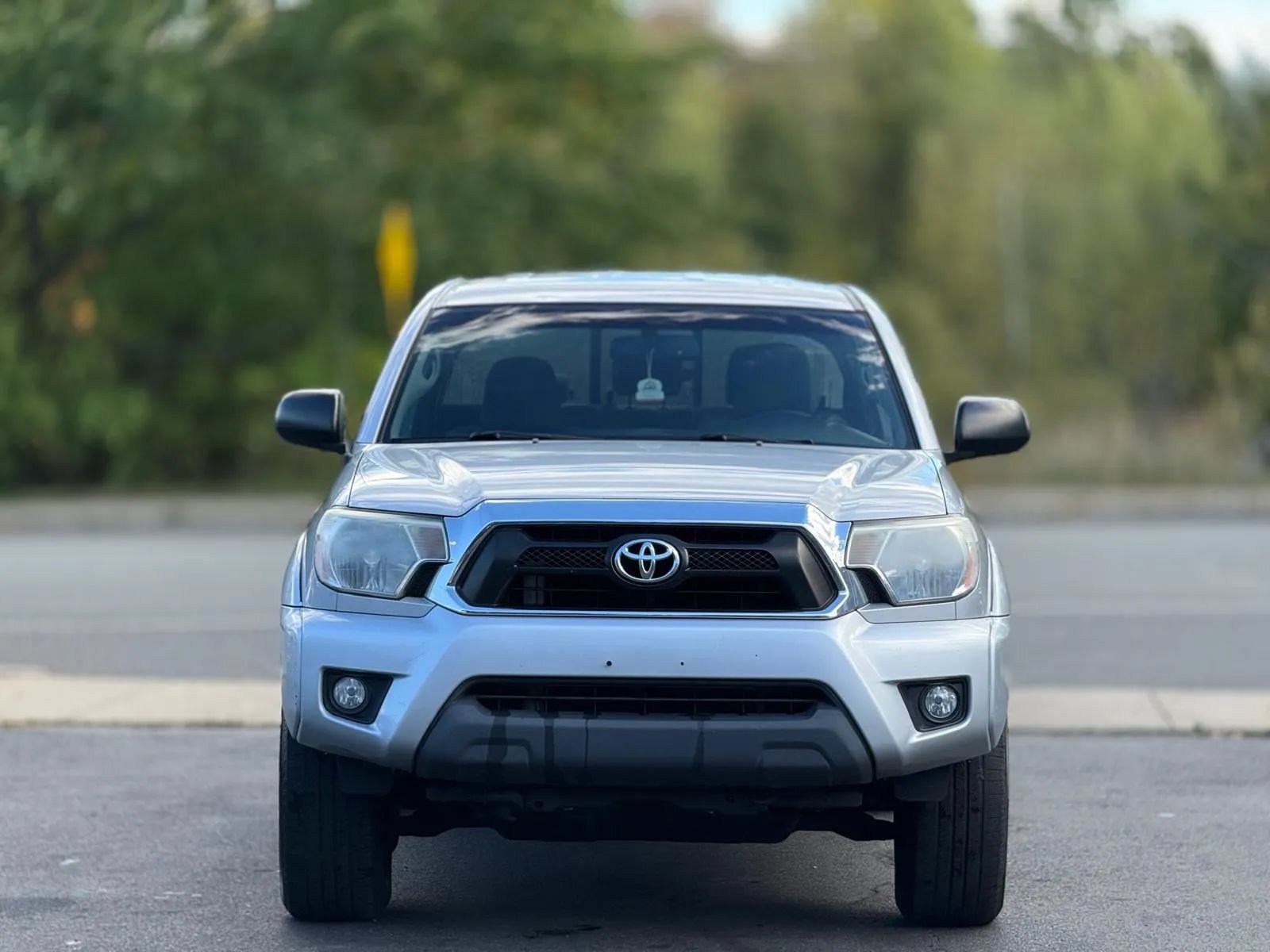 Used 2013 Toyota Tacoma 4x4 Double Cab w/ TRD Off-Road Pkg image 3