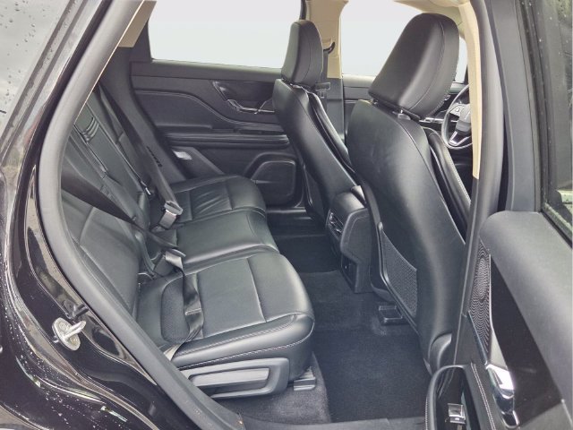 Used 2024 Lincoln Corsair Reserve FWD image 15