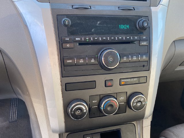Used 2010 Chevrolet Traverse LS FWD image 7