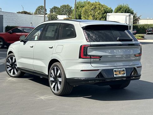 New 2025 Volvo EX90 Ultra image 5