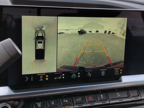 Certified 2024 Chevrolet Silverado 3500 High Country w/ Technology Package image 15