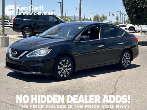Used 2019 Nissan Sentra S FWD image 1