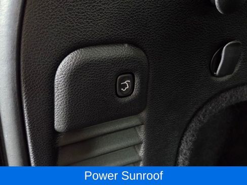 Used 2020 Jeep Grand Cherokee Laredo image 13