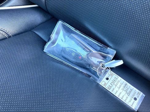 Certified 2024 GMC Yukon SLT image 15