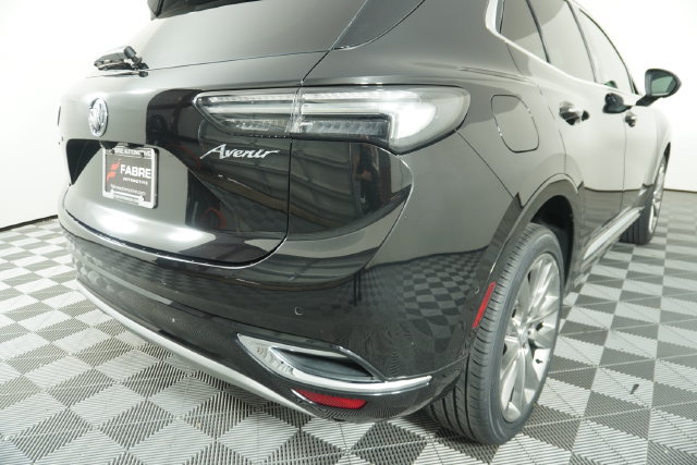 Used 2022 Buick Envision Avenir w/ Technology Package II AWD/4WD image 13