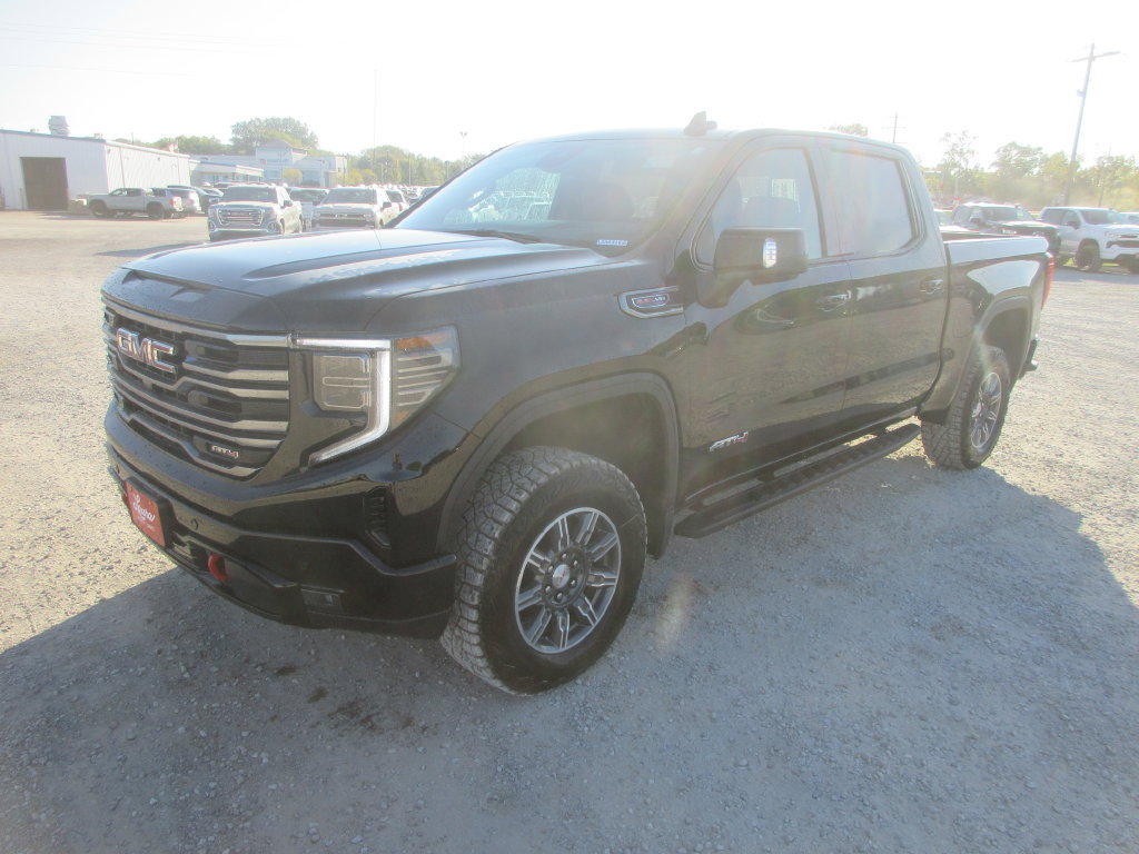 New 2026 GMC Sierra 1500 AT4 w/ AT4 Premium Package AWD/4WD image 10