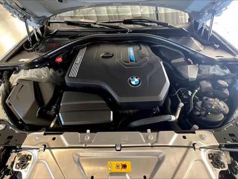Used 2024 BMW 330e w/ Premium Package image 28