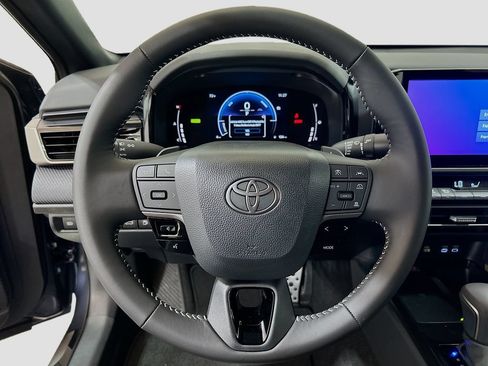 New 2026 Toyota Camry SE FWD image 12