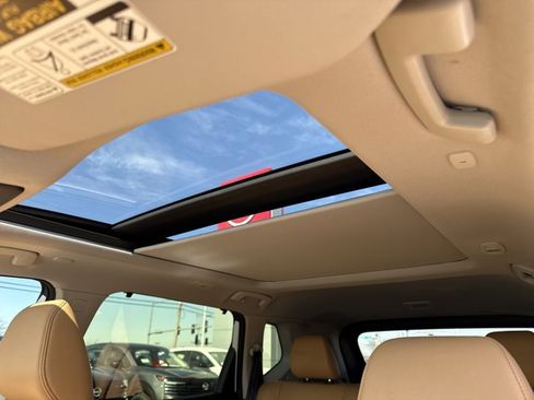 Certified 2023 Nissan Rogue Platinum w/ Platinum Premium Package image 24