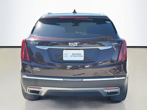 Used 2021 Cadillac XT5 Premium Luxury image 4