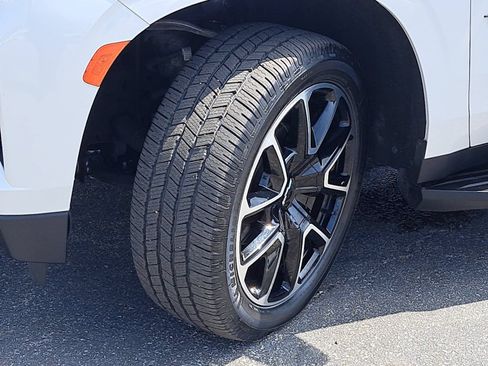 Used 2022 Chevrolet Tahoe RST w/ Luxury Package AWD/4WD image 36