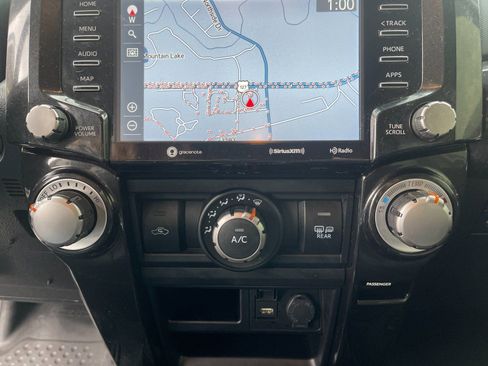 Used 2021 Toyota 4Runner TRD Off-Road Premium image 23