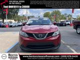Used 2018 Nissan Rogue Sport SV image 2