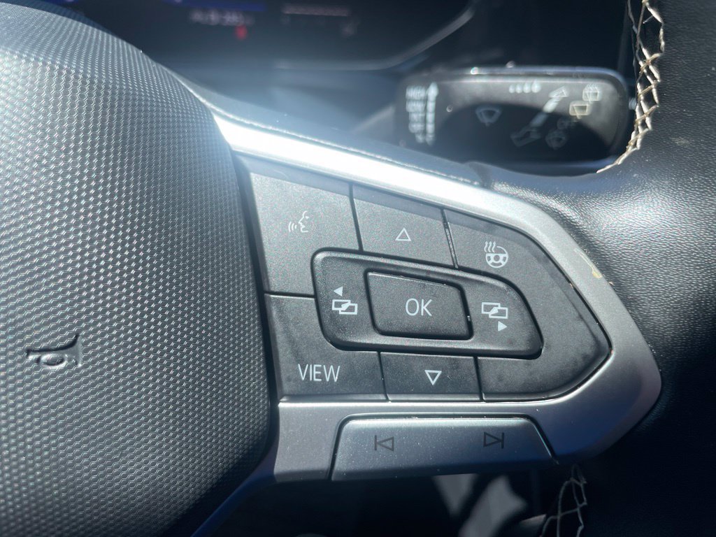 Certified 2023 Volkswagen Taos SE FWD image 26