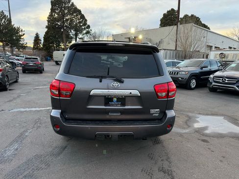 Used 2017 Toyota Sequoia Limited image 7