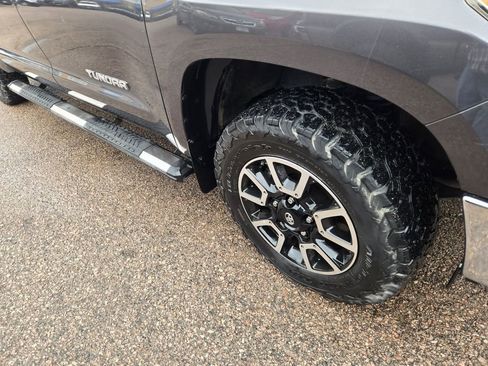 Used 2014 Toyota Tundra Limited w/ Limited Premium Package AWD/4WD image 13