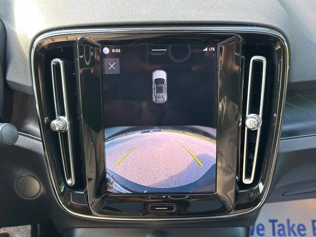 Used 2023 Volvo C40 Recharge Core AWD/4WD image 21