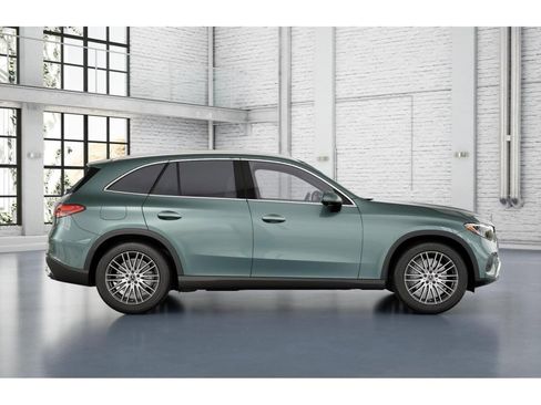 New 2026 Mercedes-Benz GLC 300 4MATIC image 16